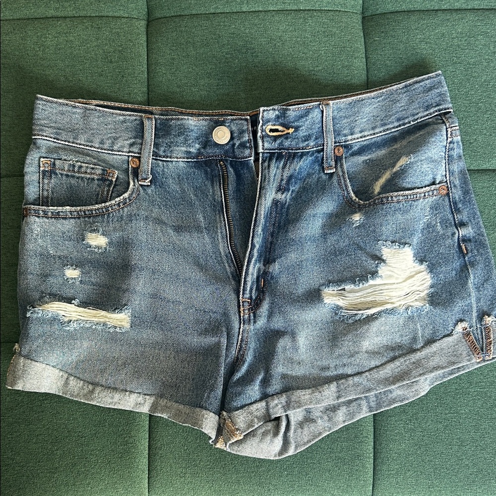 Aeropostale Mom Short